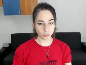 Chaturbate Live Sex Cam of kevin_hug