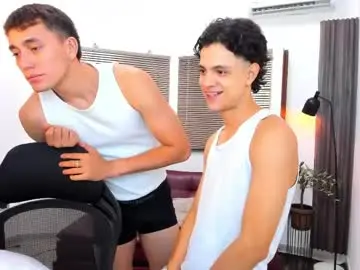 Chaturbate Best live sex cam show of party_guyssex