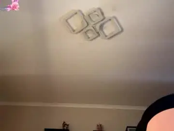 Chaturbate Best live sex cam show of peachlunee