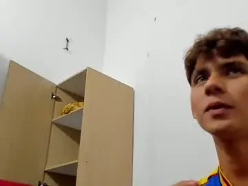 Chaturbate Nude Webcam of sexys_boys18