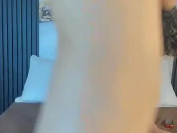 Chaturbate Free Porn Cam of azul_honey