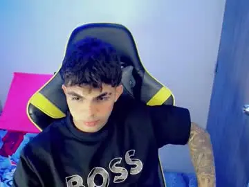 Chaturbate Live Sex of dustyy_33