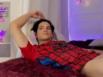 Chaturbate Live Sex Cam of isaac_miler