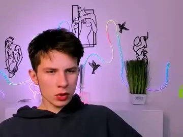 Chaturbate Watch Live Sex Cams of veldi_to