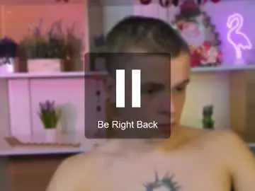 Chaturbate Watch Live Sex Cams of veldi_to