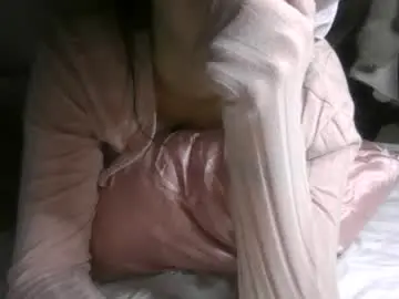 Chaturbate Adult Video Chat of babe_singer_undercover