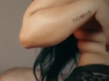 Chaturbate Sex Cam of bellafernandez