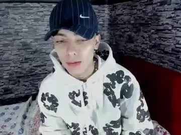 Chaturbate Live Porn of dereck_boy8