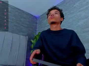 Chaturbate Adult Video Chat of jhojan_foxxx1