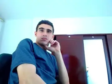 Chaturbate Adult Webcam of _skyleer_