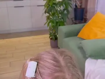 Chaturbate Live Sex Cam of britakiss