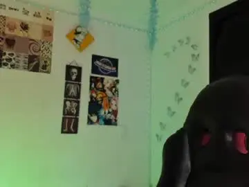 Chaturbate Live Sex Cam of kora_red999