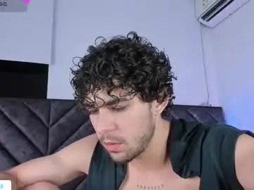 Chaturbate Private Sex Chat of luca_ferrer_