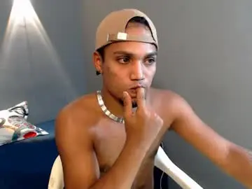 Chaturbate Adult Video Chat of mateo_nick