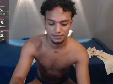 Chaturbate Best live sex cam show of mateo_nick