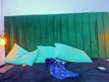 Chaturbate Adult Video Chat of melody_kener
