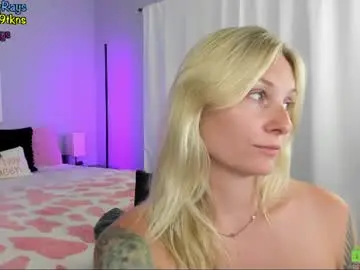 Chaturbate Nude Webcam of ryan_n_riley