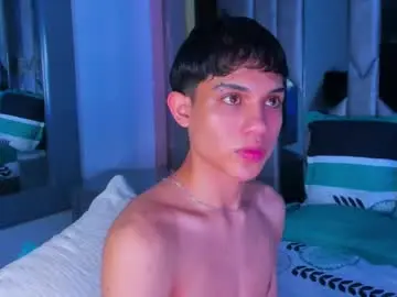 Chaturbate Live Sex Cam of sebax_00