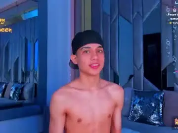 Chaturbate Watch Live Sex Cams of sebax_00