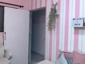 Chaturbate Best live sex cam show of shantal_luw