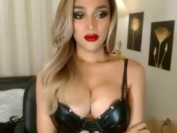 Chaturbate Live Sex Cam of sierra_cox