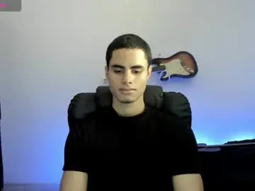 Chaturbate Live Sex Cam of zenhzu