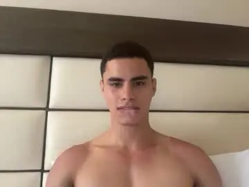 Chaturbate Live Sex Cam of zenhzu