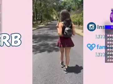 Chaturbate Best live sex cam show of little_effy18_