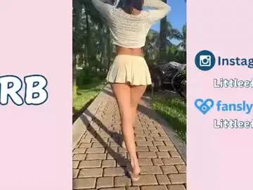 Chaturbate Watch Live Sex Cams of little_effy18_
