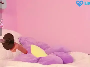 Chaturbate Live Sex of little_effy18_