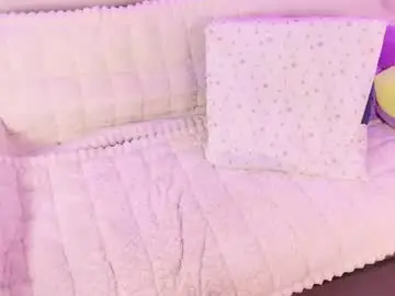 Chaturbate Watch Live Sex Cams of little_effy18_