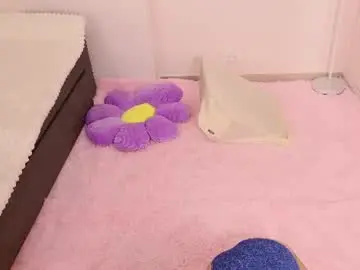 Chaturbate Free Live Porn of little_effy18_
