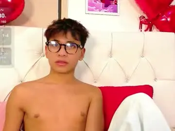 Chaturbate Live Porn of ethan_westt