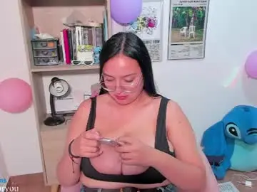 Chaturbate Adult Webcams of evarotic