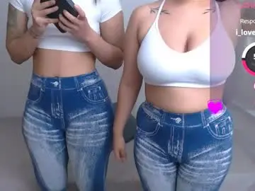 Chaturbate Live Sex Cam of sofia_stonee1