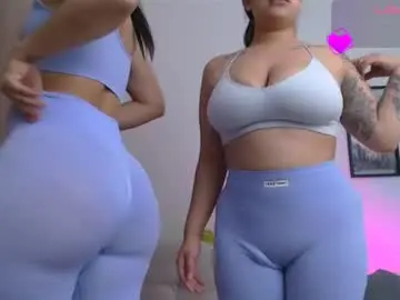 Chaturbate Live Sex Cam of sofia_stonee1