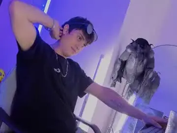 Chaturbate Live Sex Cam of angel_still_