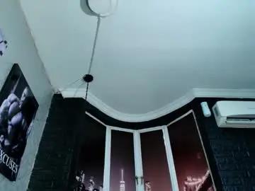 Chaturbate Free Porn Cam of dylanlenox