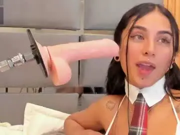 Chaturbate Watch Live Sex Cams of isabella_cooper9