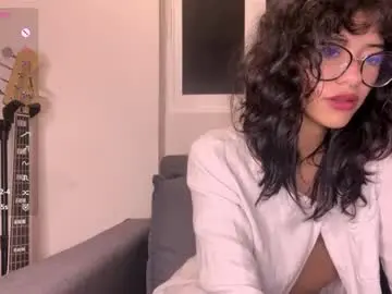 Chaturbate Free Porn Cam of lovely_allys