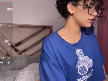 Chaturbate Nude Webcam of lovely_allys