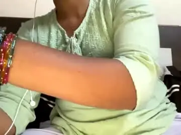 Chaturbate Live Sex Cam of simran_punjaban03