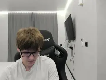 Chaturbate Nude Webcam of thomas_shelbivip