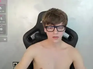 Chaturbate Best live sex cam show of thomas_shelbivip