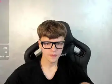 Chaturbate Live Sex Cam of thomas_shelbivip