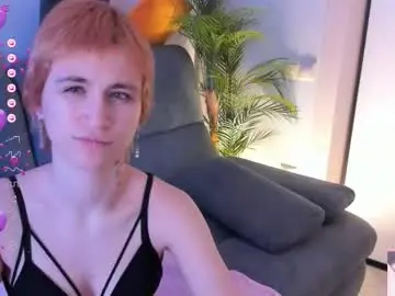Chaturbate Free Porn Cam of autumnwhisper_