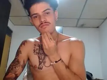 Chaturbate Best live sex cam show of luis_as
