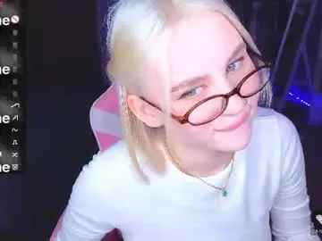 Chaturbate Best live sex cam show of barbieee_doll