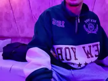 Chaturbate Watch Live Sex Cams of kendalltaylorr