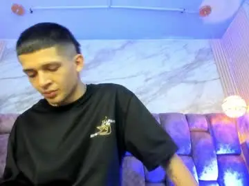 Chaturbate Adult Video Chat of kendalltaylorr